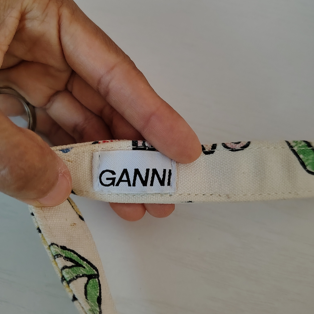 GANNI Floral Keychain